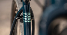 Load image into Gallery viewer, Marin_HEADLANDS_2_gravel_bike