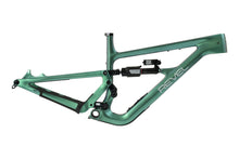 Load image into Gallery viewer, Revel_Ritual_QuantumRace_Frame_45