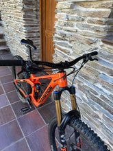 Load image into Gallery viewer, Transition Spire Alloy XT MY22 Factory Orange size M - DEMO Bike