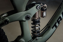 Load image into Gallery viewer, EXT Storia Lok V3 Enduro Racing