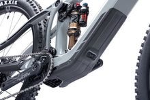 Load image into Gallery viewer, Pivot Shuttle SLX XT