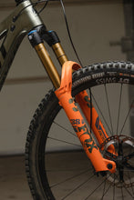 Load image into Gallery viewer, Pivot Firebird Pro XT/XTR Air