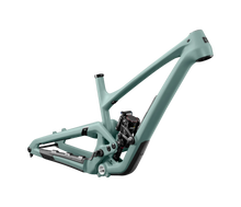 Afbeelding in Gallery-weergave laden, Evil_Offering_BLU_SD_Frame_Front_
