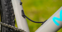 Cargar imagen en el visor de la galería, Marin_GestaltXR_gravel_bike
