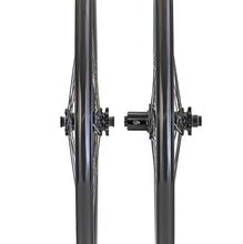 Load image into Gallery viewer, Industry Nine Trail S Alloy Hydra 29&quot; Wheelset
