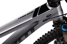 Cargar imagen en el visor de la galería, Pivot Trail 429 V3 bike Race XT

