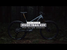 Load and play video in Gallery viewer, Pivot Trail 429 V3 bike Race XT
